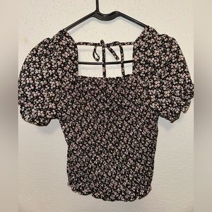 Black flowers smock shirt size large crop